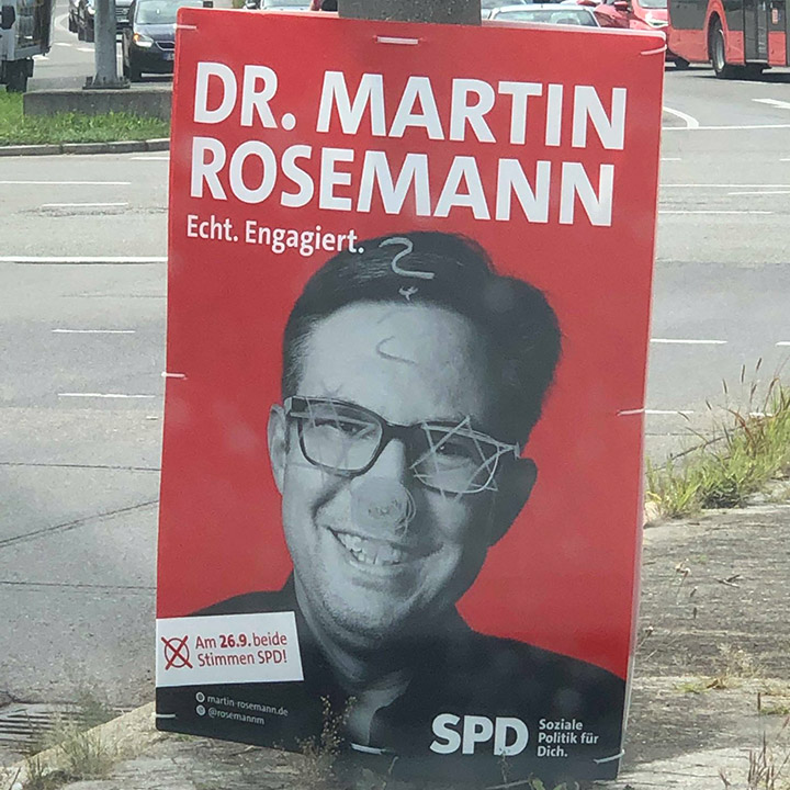 Abbildung 2: Antisemitische Markierung auf einem Wahlplakat der SPD, 10. September 2021, Tübingen, Baden-Würtemberg Quelle: Meldung Bundesverband RIAS e.V.